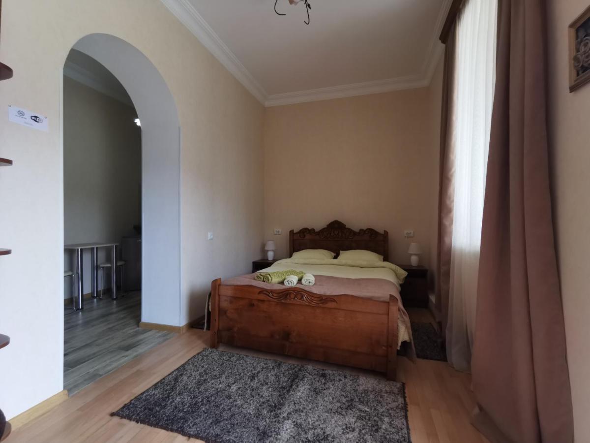 Grimis Villa Borjomi Eksteriør bilde